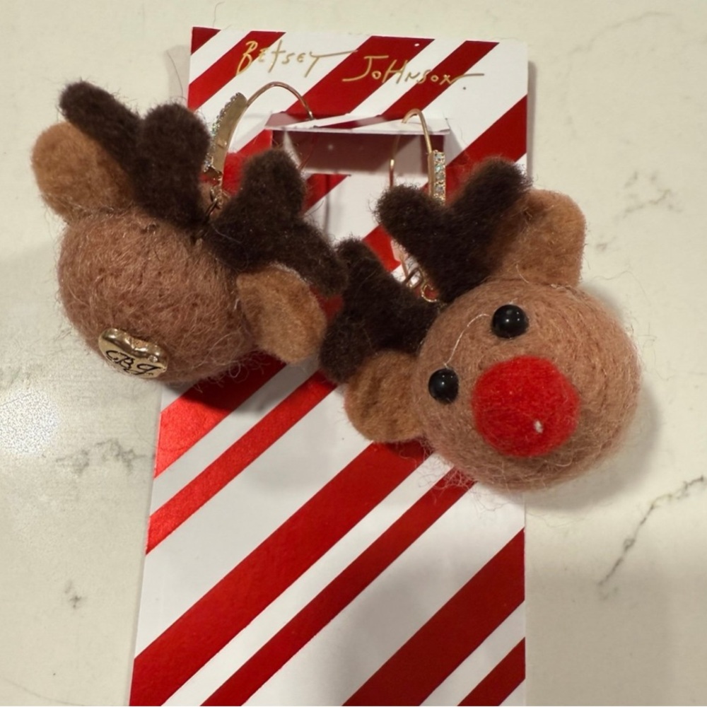BETSEY JOHNSON Christmas Plush Felt Rudolph Red Nose Reindeer Drop Earrings NWT